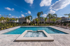 Stunning Home with Pool Table & Theater near Disney - 7707F